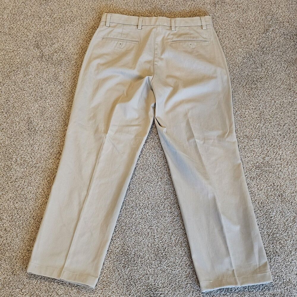 Dockers Signature Khaki Pants Mens 32x30 Beige Flat Front Flex Comfort Classic